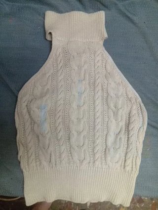 Top de punto trenzado cuello alto S