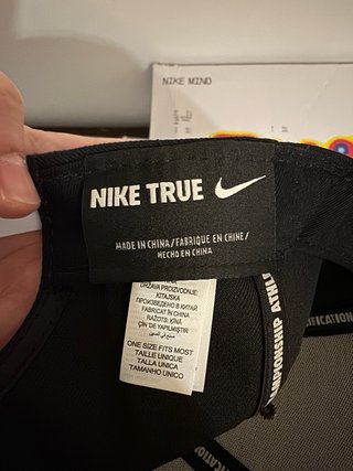 Gorra Nike Air Negra/Gria Nueva