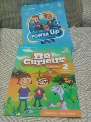 Libros de Cambridge inglés 1° y 2° de primaria.