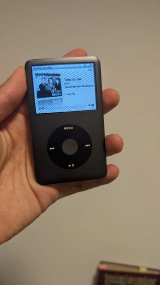 iPod Classic 120 GB Plata