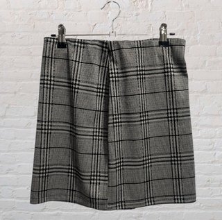 Talla S. Minifalda de cuadros
