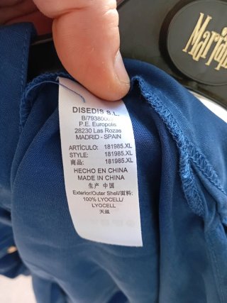 Vestido azul sin mangas
