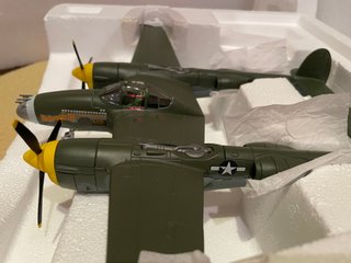 1:48 FRANKLIN MINT P-38 LIGHTNING "BOBCAT II"