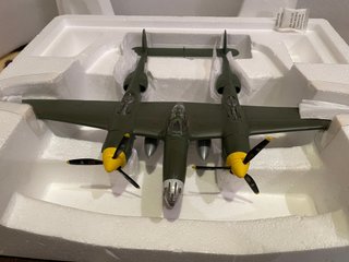 1:48 FRANKLIN MINT P-38 LIGHTNING "BOBCAT II"