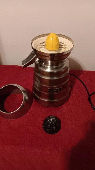 Exprimidor Lomi Mod. 4