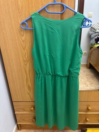Vestido Pull and Bear verde