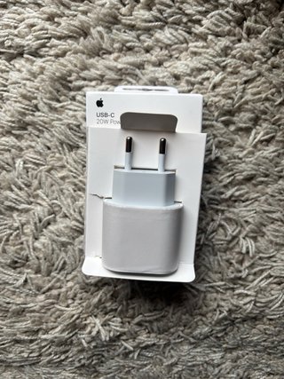 Cargador Apple 20W USB-C nuevo y precintado