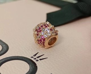 Pandora Charm Rosé Margaritas Brillantes