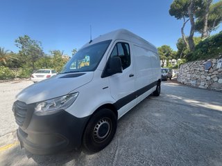 Mercedes-Benz Sprinter 2021