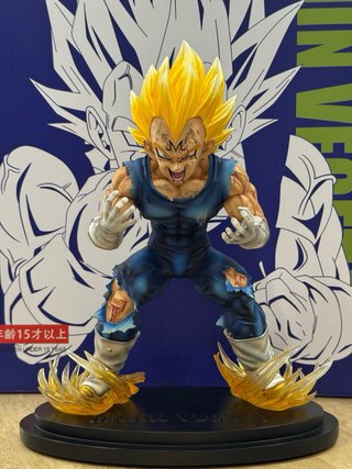 Majin Vegeta Figure Class Resin Statue COA