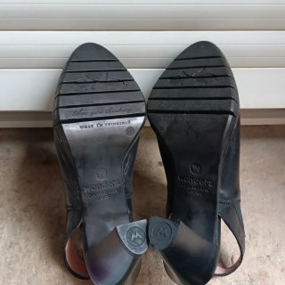 Botines Wonders abiertos piel negros talla36