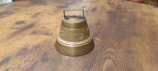 Lote 5 campanas musicales de bronce