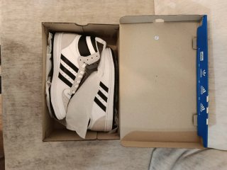 Adidas Top Ten RB Botas Blancas y Negras