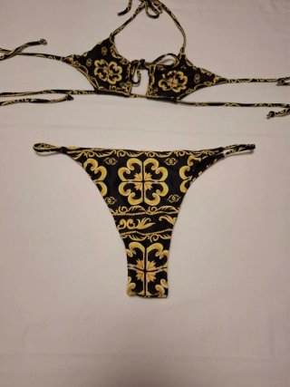 Bikini de diseño original  talla M.