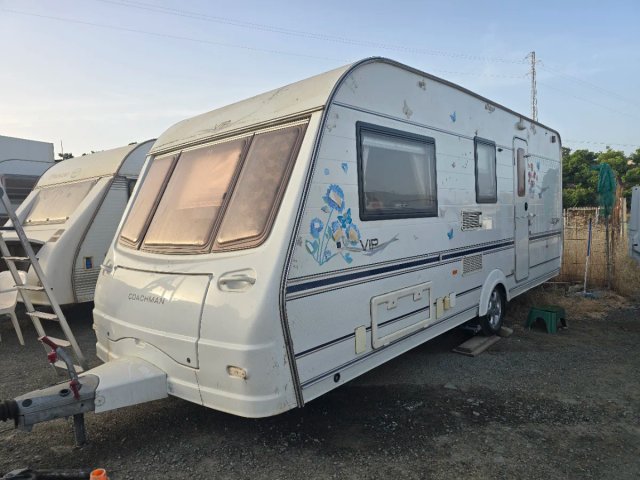 Caravana fija para camping