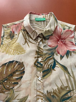 Blusa CAMISERA SIN MANGAS ESTAMPADA BENETTON