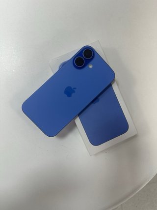 iPhone 16 256GB Azul