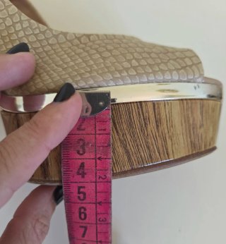 Sandalias EXE Nude Efecto Serpiente Plataforma