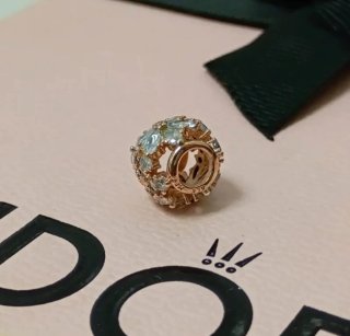 Pandora Charm Flor Rosé