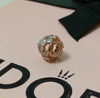 Pandora Charm Flor Rosé