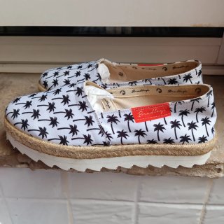 Alpargatas Bradley's palmeras talla 38