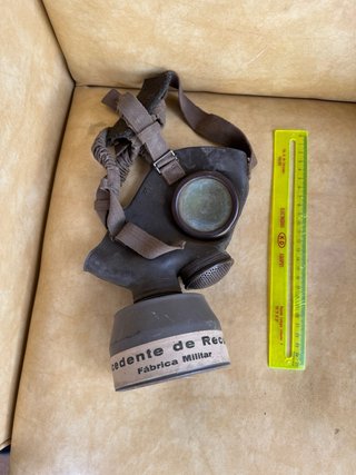 Antigua máscara de gas militar