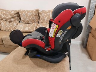Silla BeSafe iZi Plus contramarcha rojo/negro