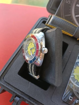 Crepas Banana 500 metri Automatic Diver Watch