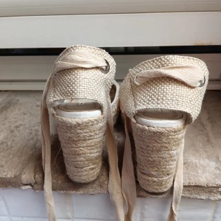 Sandalias cuña Corina beige T.38