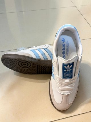 Adidas Samba OG Blancas y Azules Talla 38 pequeña