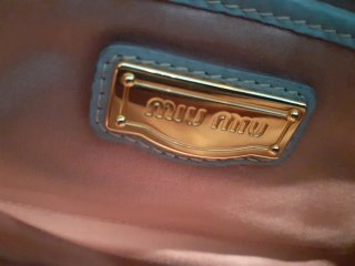 Borsa Miu Miu blu e bianco