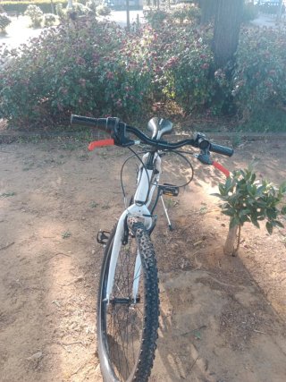 Bicicleta BTM Blanca