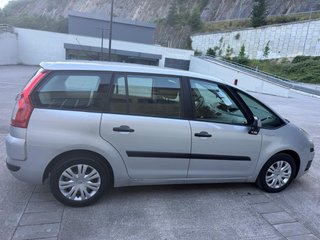 Citroen Grand C4 Picasso 2012