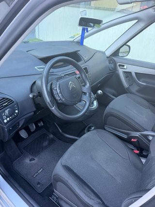 Citroen Grand C4 Picasso 2012
