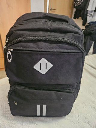 Mochila impermeable negra