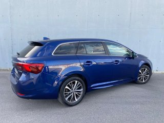 Toyota Avensis business advance ts 2.0 150 cv