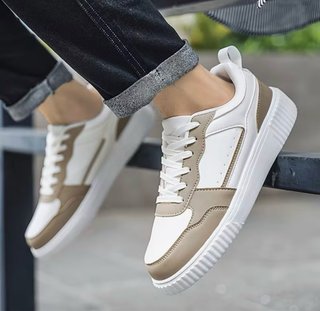 Zapatos casuales hombre beige y blanco