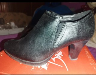 Botines tacón negros