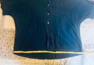 Camicia morbida blu spalle scoperte