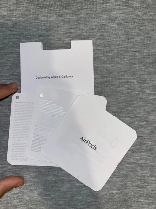 AirPods Apple Bianchi
