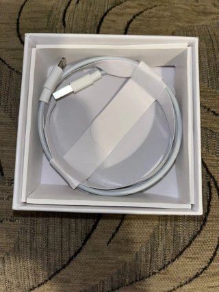 AirPods Apple Bianchi