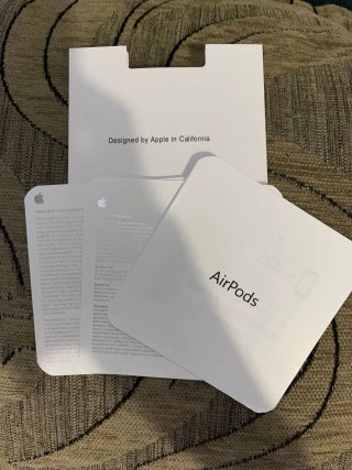 AirPods Apple Bianchi