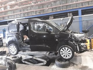 1524849 soporte 983284828001g opel combo limusina