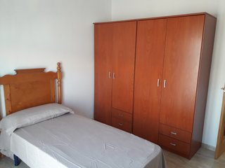 Habitación estudiantes de Osuna