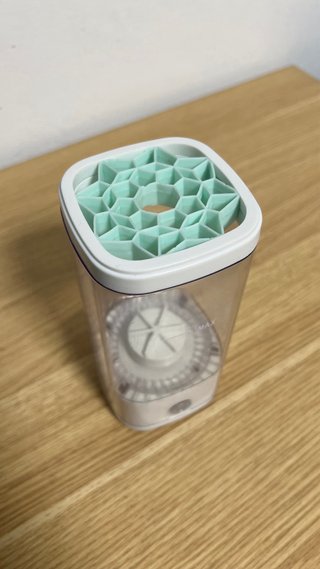 Limpiador de brochas de maquillaje automático