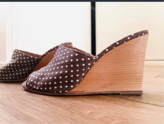 Sandalias Castañer Cuña marrones Lunares  Talla 36