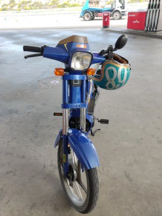 Derbi Variant Azul