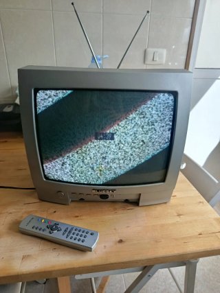 Televisor Bluesky Gris Plata