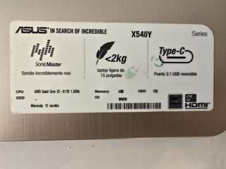 Portátil ASUS E2 Quad Core X540Y Beige