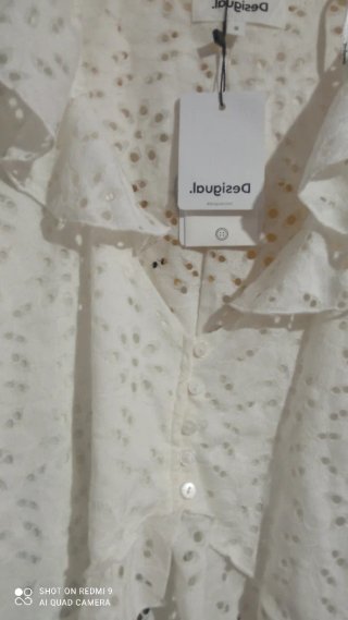 Blusa Desigual manga larga volantes